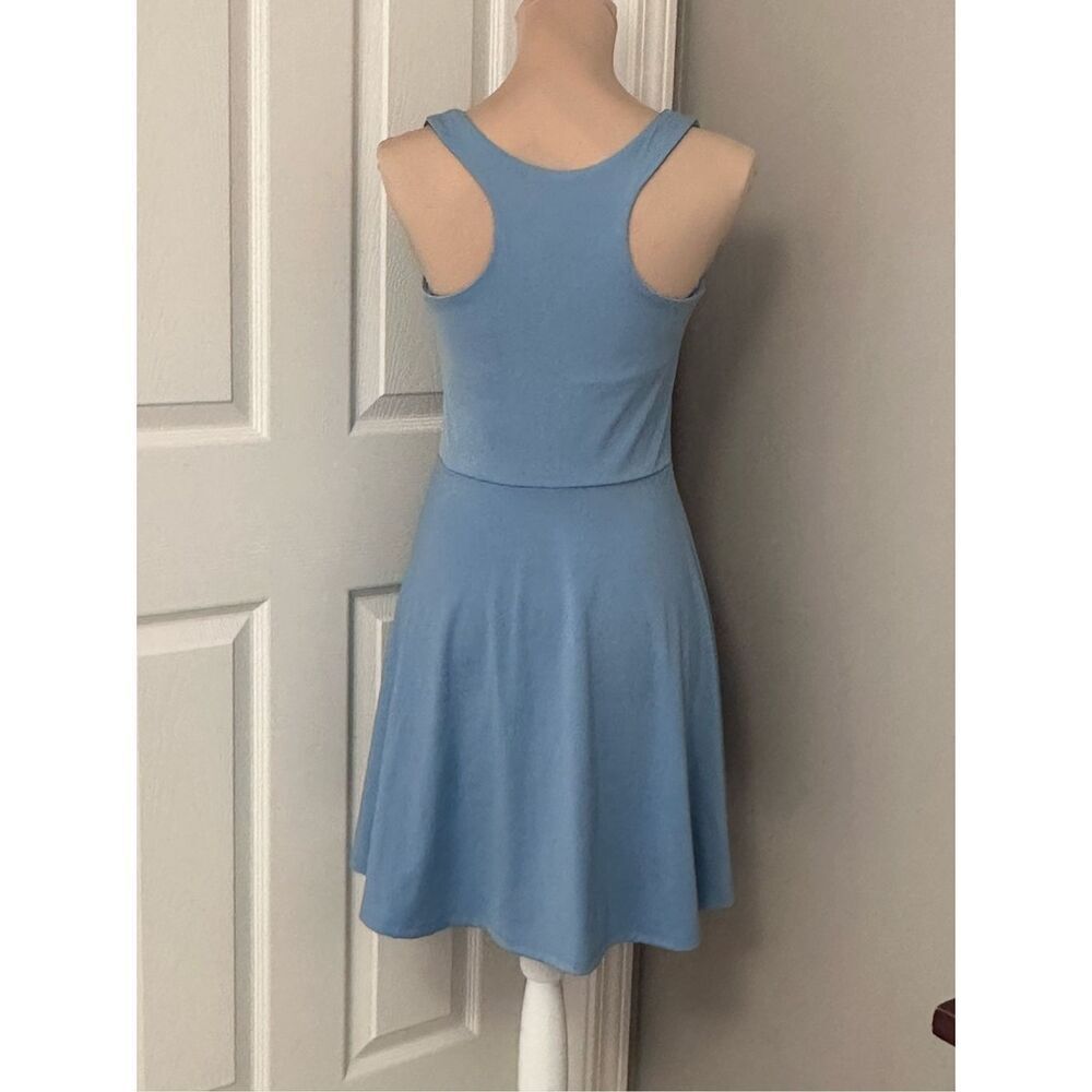 Laura Ashley athletic dress - Picture 3 of 12